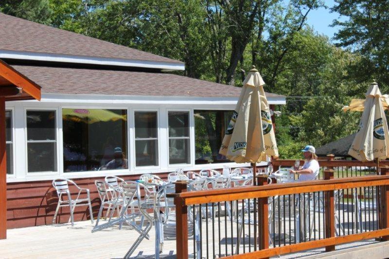 Red Umbrella Inn Minden Hills 외부 사진